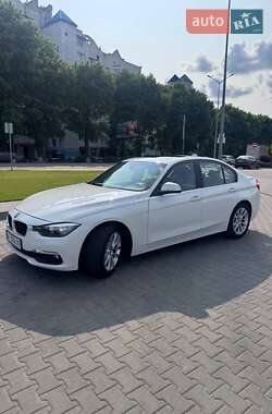 Седан BMW 3 Series 2016 в 