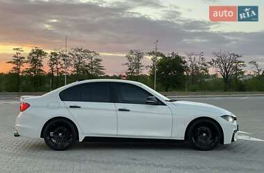 Седан BMW 3 Series 2013 в 