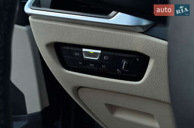 Седан BMW 3 Series 2019 в 
