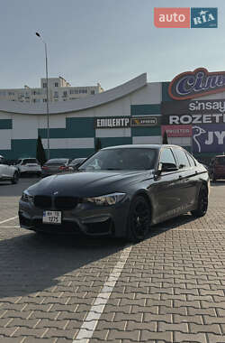Седан BMW 3 Series 2015 в Южном