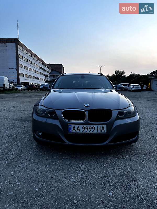 Универсал BMW 3 Series 2011 в Киеве