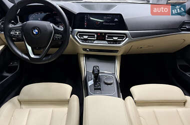 Седан BMW 3 Series 2021 в 