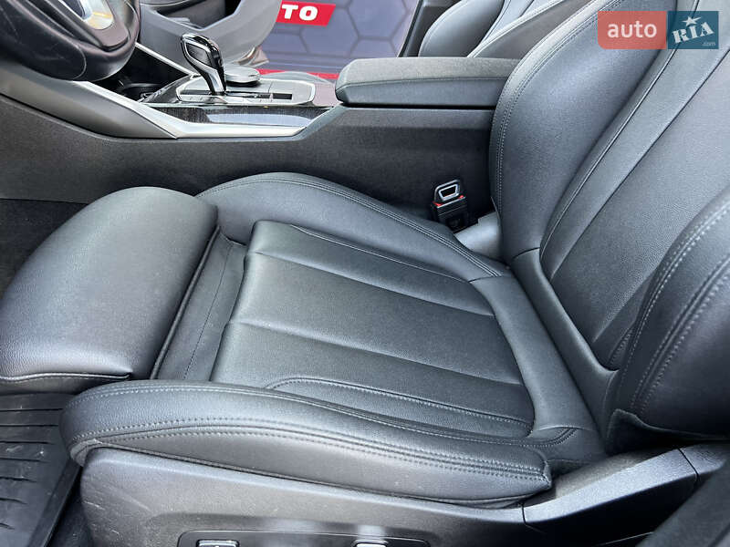Седан BMW 3 Series 2020 в Днепре