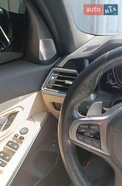 Седан BMW 3 Series 2019 в 