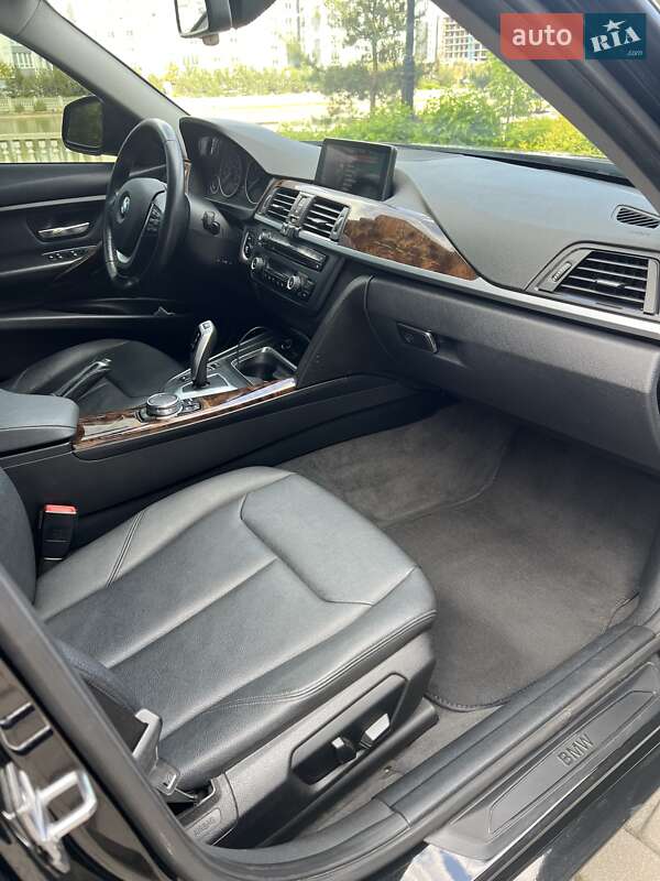 Седан BMW 3 Series 2015 в Івано-Франківську