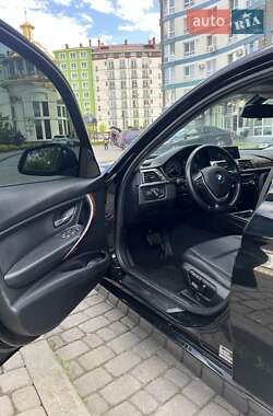 Седан BMW 3 Series 2015 в 