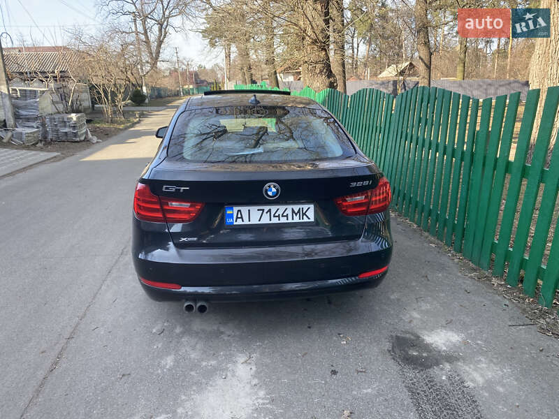 Седан BMW 3 Series 2013 в Немишаево