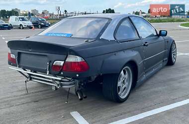 Купе BMW 3 Series 2002 в 
