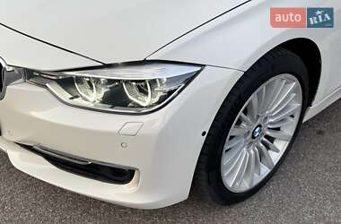 Седан BMW 3 Series 2013 в 