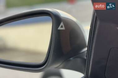 Седан BMW 3 Series 2013 в 