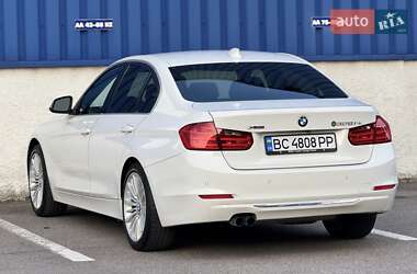 Седан BMW 3 Series 2013 в 