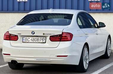 Седан BMW 3 Series 2013 в 