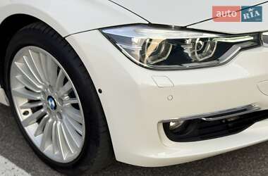 Седан BMW 3 Series 2013 в 