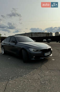 Седан BMW 3 Series 2013 в 