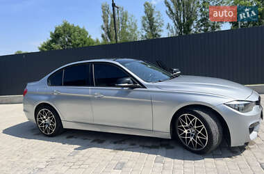 Седан BMW 3 Series 2014 в Виннице