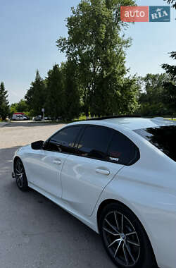 Седан BMW 3 Series 2019 в 