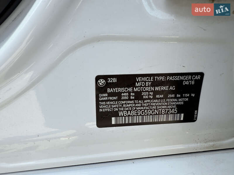 Седан BMW 3 Series 2016 в Киеве