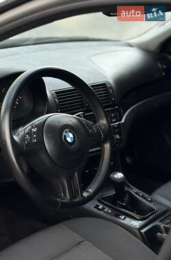 Седан BMW 3 Series 2004 в 