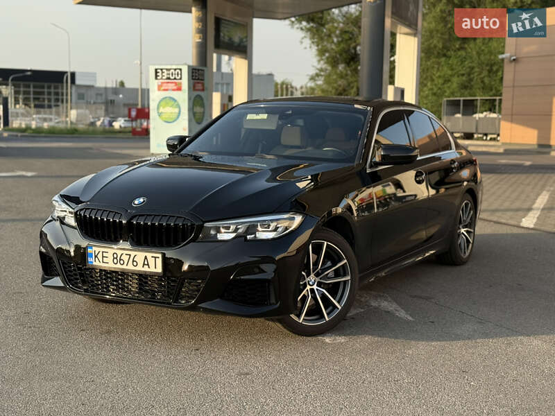 Седан BMW 3 Series 2019 в Дніпрі