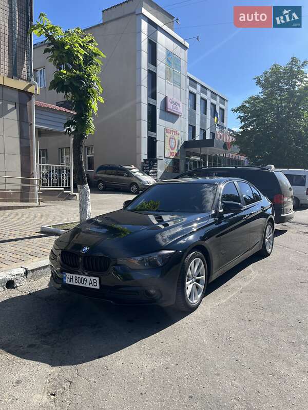 Седан BMW 3 Series 2016 в 