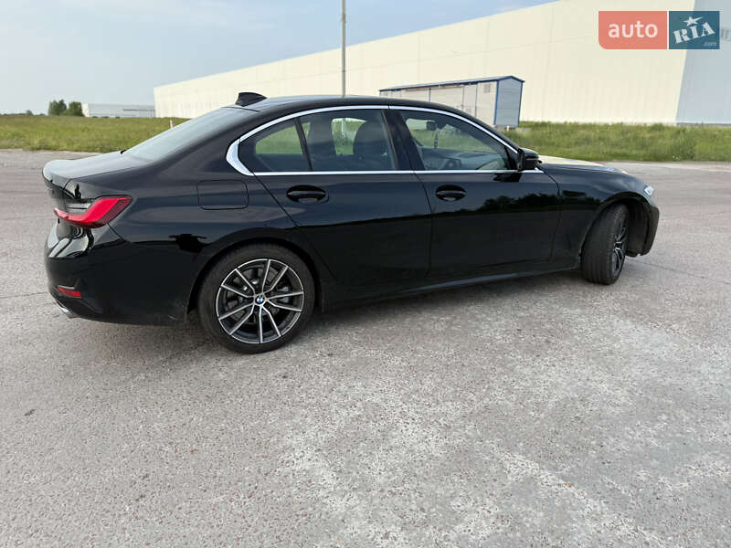 Седан BMW 3 Series 2021 в Коростені