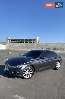 Седан BMW 3 Series 2012 в 