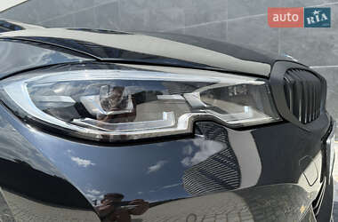 Седан BMW 3 Series 2021 в 