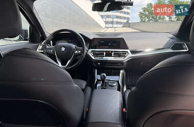 Седан BMW 3 Series 2021 в 