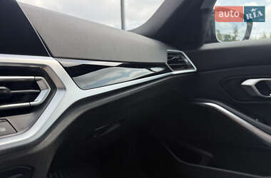 Седан BMW 3 Series 2021 в 