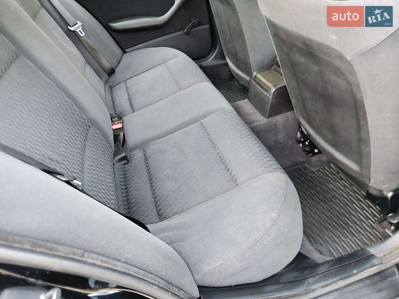 Седан BMW 3 Series 2000 в Луцке