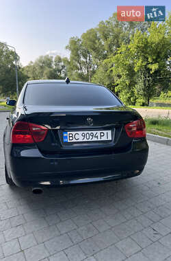 Седан BMW 3 Series 2005 в 