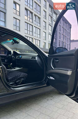 Седан BMW 3 Series 2005 в 