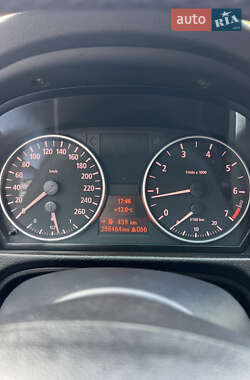 Седан BMW 3 Series 2005 в 
