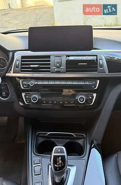 Седан BMW 3 Series 2017 в 