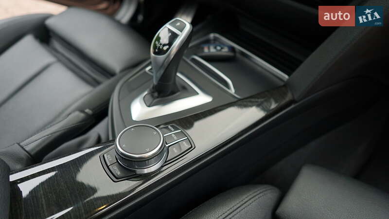 Седан BMW 3 Series 2018 в Черновцах фото 50 Седан BMW 3 Series 2018 в Черновцах