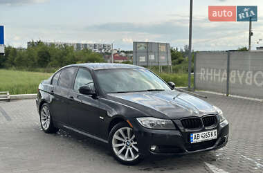 Седан BMW 3 Series 2010 в Львове