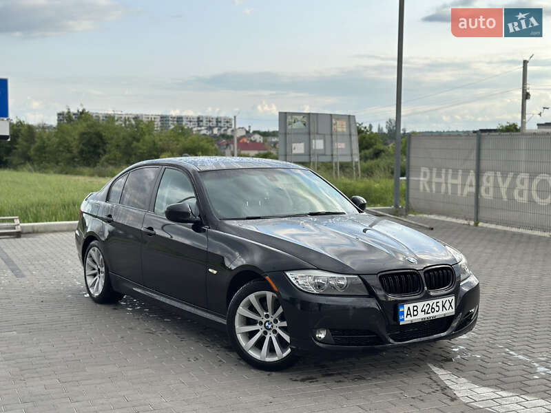 BMW 3 Series 2010