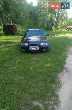 Седан BMW 3 Series 1994 в Прилуках