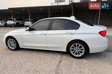 Седан BMW 3 Series 2016 в 