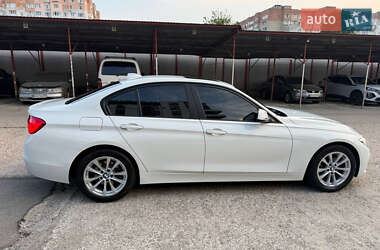 Седан BMW 3 Series 2016 в 