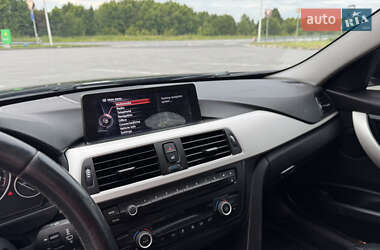 Седан BMW 3 Series 2014 в 