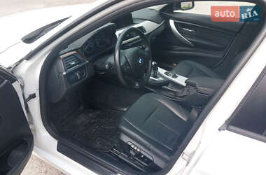 Седан BMW 3 Series 2015 в 