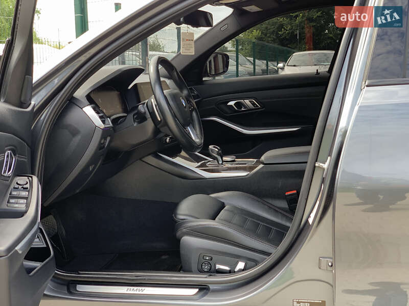 Седан BMW 3 Series 2019 в Бердичеві