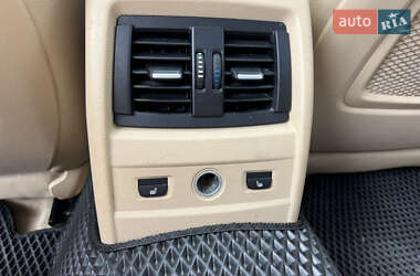 Седан BMW 3 Series 2012 в 