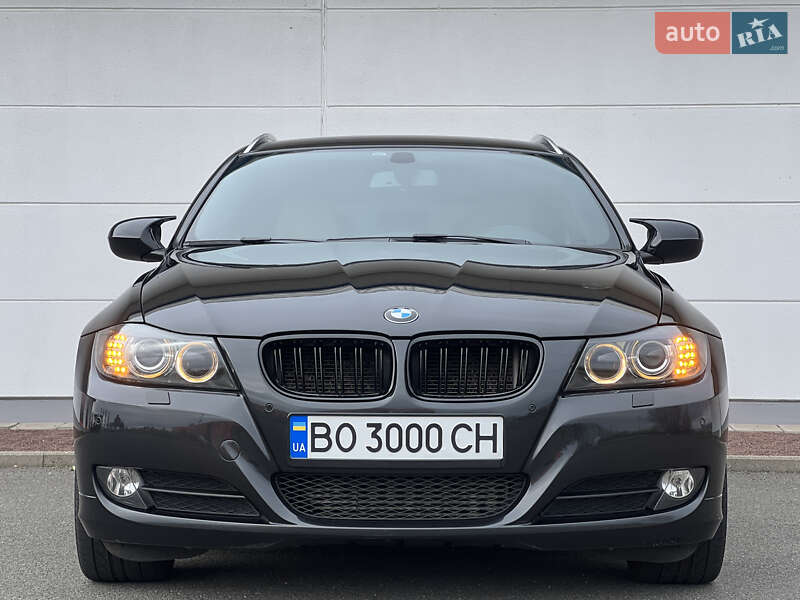 BMW 3 Series 2011