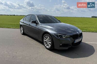 Седан BMW 3 Series 2017 в Киеве
