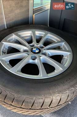 Седан BMW 3 Series 2015 в 