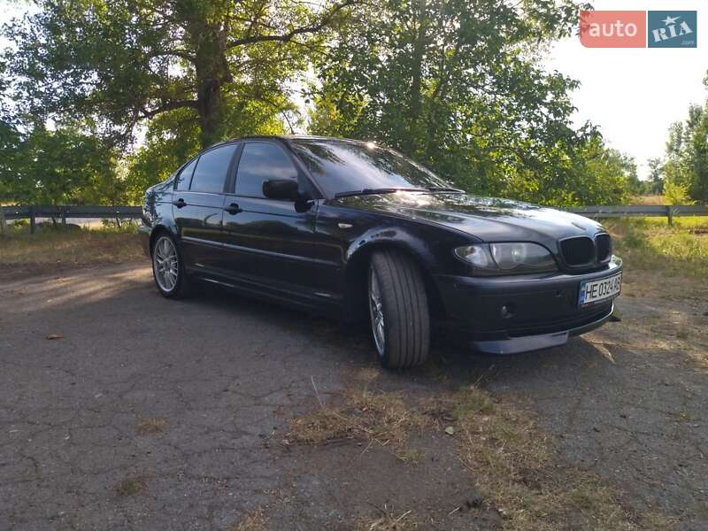 Седан BMW 3 Series 2003 в Первомайську
