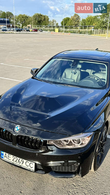 Седан BMW 3 Series 2014 в Дніпрі
