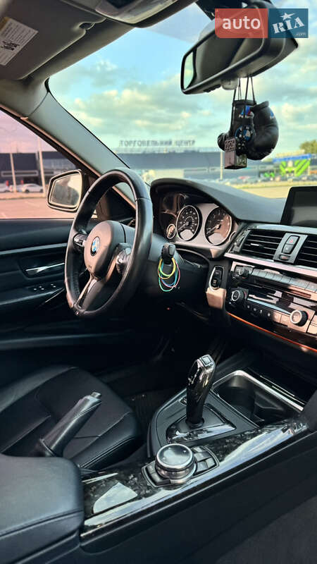 Седан BMW 3 Series 2014 в Дніпрі